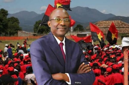  O IX congresso e os novos estatutos do MPLA - António Venâncio 